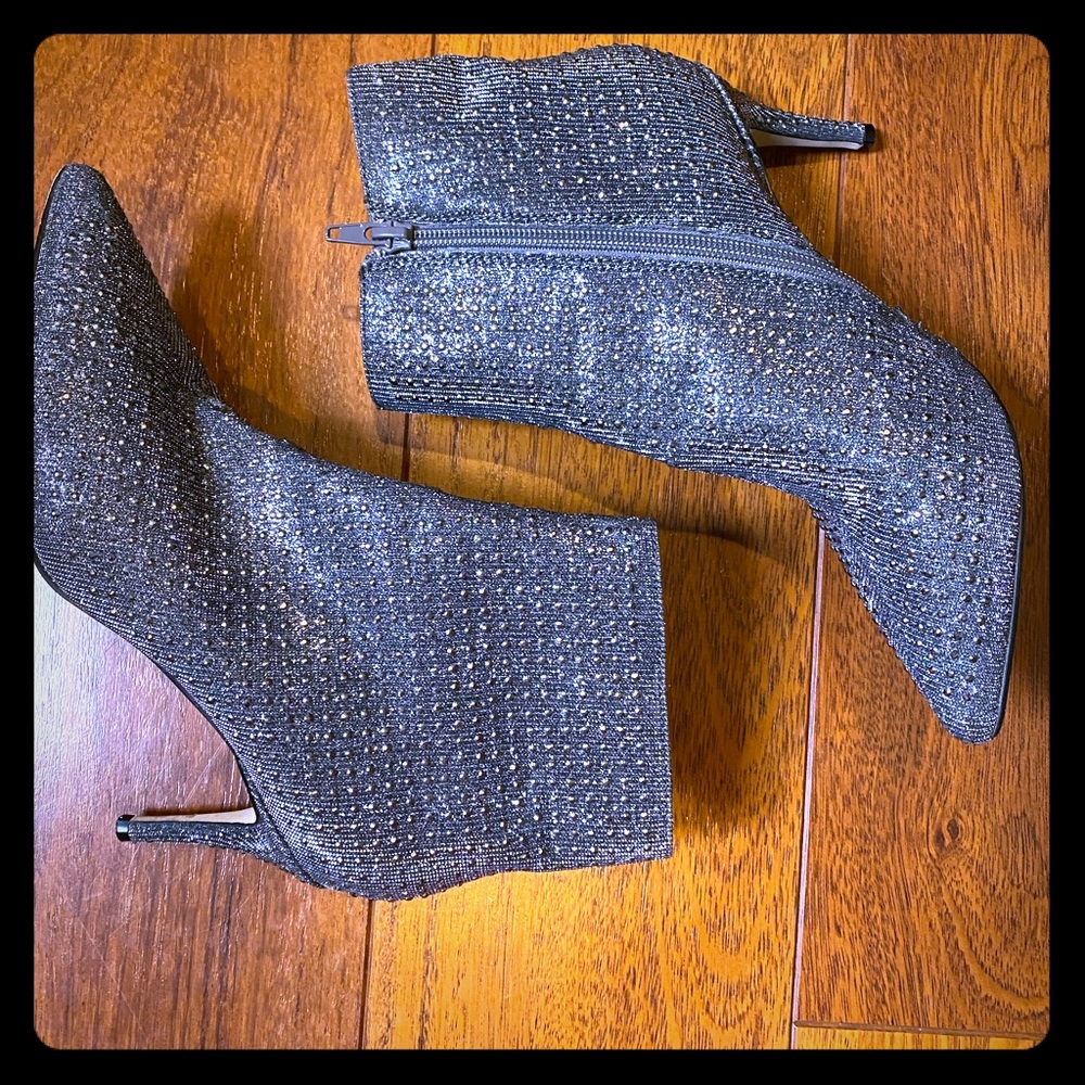Steve Madden Wifey Ankle Booties